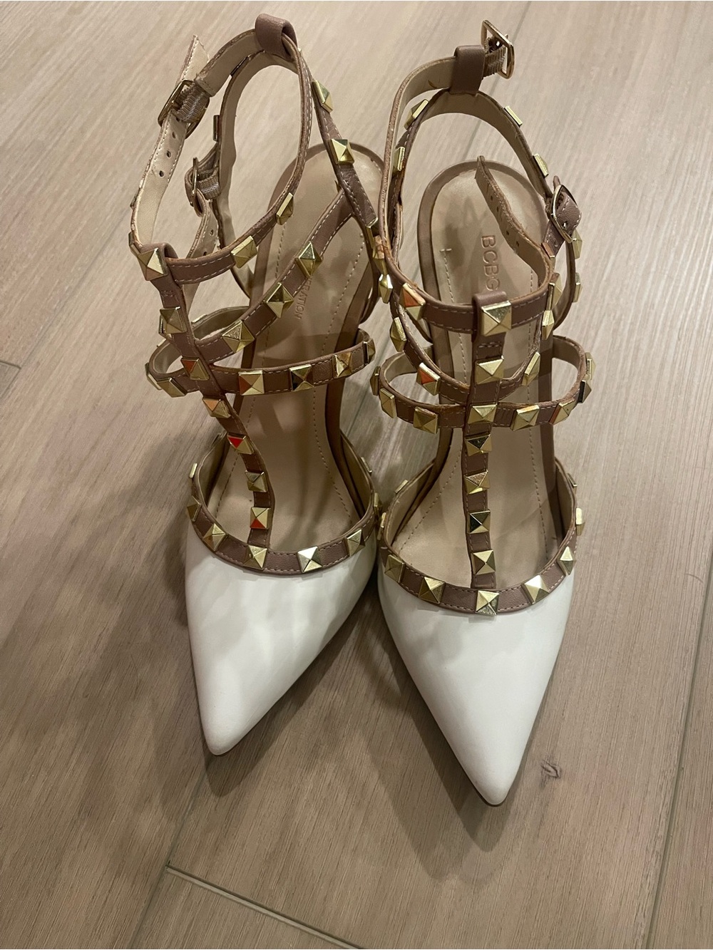 BCBG White Pointed T-Strap Heels with Gold Studs and Tan Straps